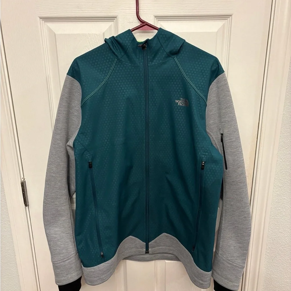 North Face Hiking Outdoor Hooded Zip-up Jacket